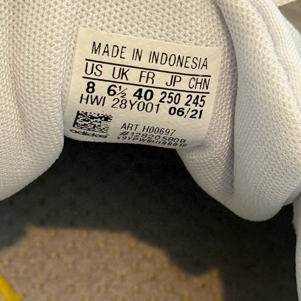 Adidas White and Gray Sneakers - Picture 5 of 7